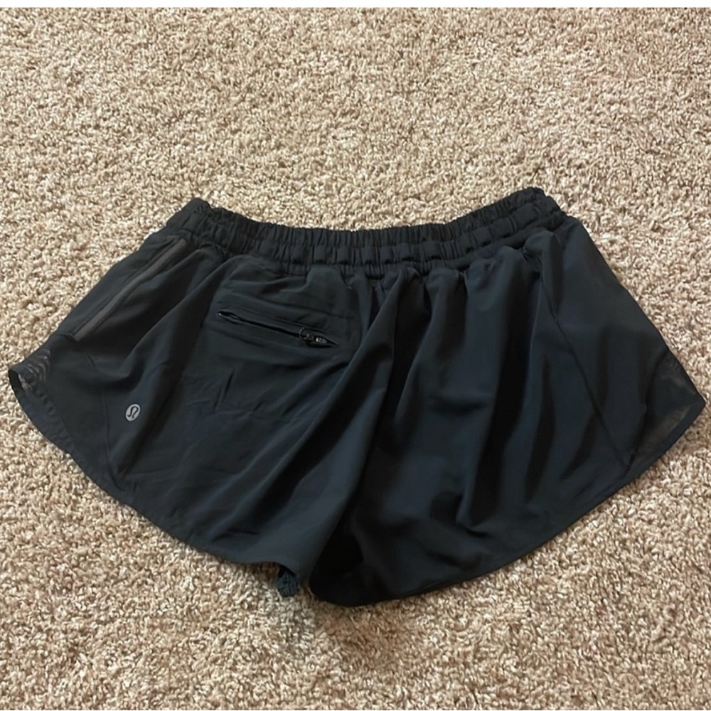 Hotty Hot Shorts 2.5”